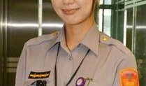 女警察图片