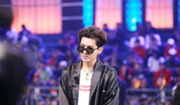 吴亦凡娱乐节目,星光熠熠的舞台魅力