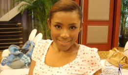 娄婧母亲年轻时照片,岁月留痕，美丽依旧