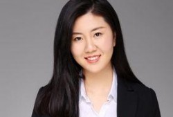 李婧的背景,从平凡走向卓越的职场女性传奇