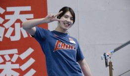 鲁文明星生活照,揭秘明星私下的真实日常