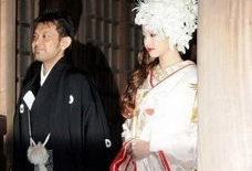 娱乐圈协议夫妻,共筑甜蜜爱情，携手演绎人生精彩