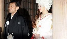 娱乐圈协议夫妻,共筑甜蜜爱情，携手演绎人生精彩