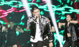 吴亦凡娱乐节目,星光熠熠的舞台魅力