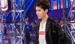 吴亦凡娱乐节目,星光熠熠的舞台魅力
