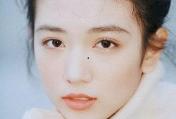 中戏代露娃家庭背景,中戏才女背后的家庭故事